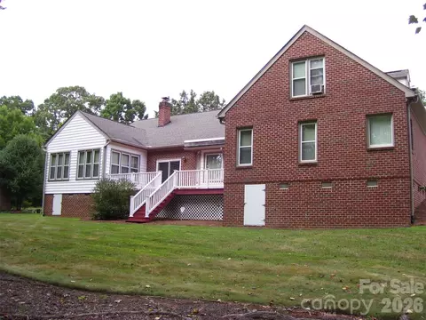 Exterior - 1859 Wetherburn Dr, Kannapolis, NC 28081 photo 2 of 6