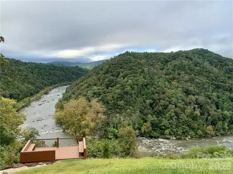 75 Longview 4 Ct #4, Marshall, NC 28753 photo 9