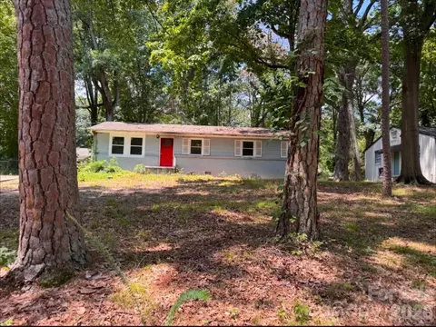 521 N Weldon St, Gastonia, NC 28052