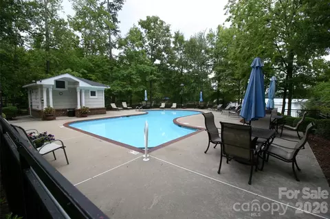 797 Peninsula Dr, Davidson, NC 28036 photo 36