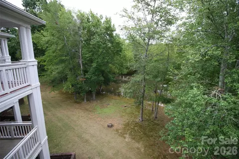 797 Peninsula Dr, Davidson, NC 28036 photo 8