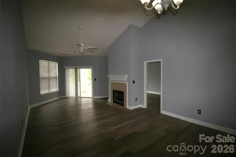 797 Peninsula Dr, Davidson, NC 28036 photo 3