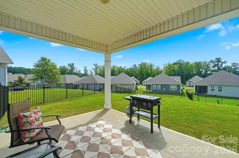 Exterior - 4374 Riverton Loop, Denver, NC 28037 photo 5 of 5