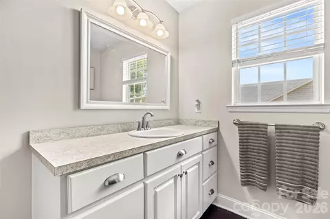 Bath - 3200 Silver Fox 48 Cir #48, Lancaster, SC 29720 photo 2 of 2