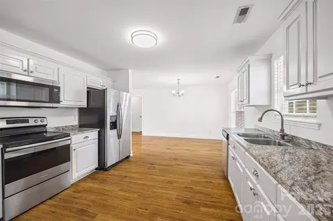 Other - 3200 Silver Fox 48 Cir #48, Lancaster, SC 29720 photo 6 of 11