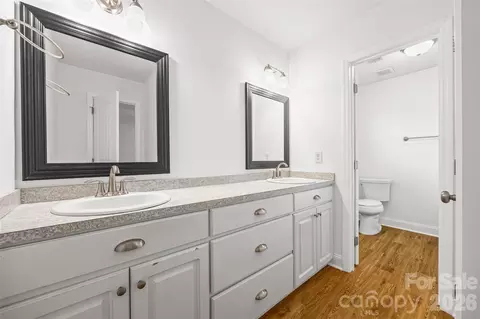 Bath - 3200 Silver Fox 48 Cir #48, Lancaster, SC 29720 photo 1 of 2