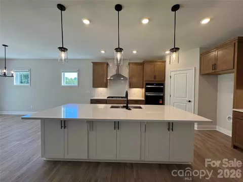 Kitchen - 974 Kinship Dr, Lancaster, SC 29720 photo 2 of 4