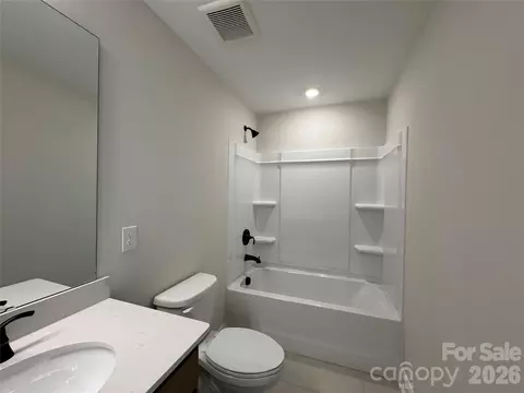 Bath - 974 Kinship Dr, Lancaster, SC 29720 photo 5 of 5