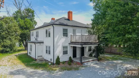 14 Mills Nw Ave NW, Concord, NC 28027