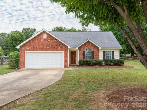 1031 Ridgefield Cir, Indian Trail, NC 28079