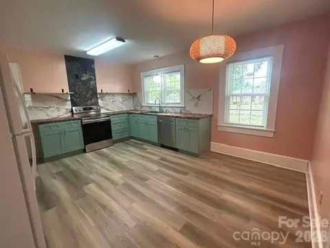 112 3rd Ne St NE, Conover, NC 28613 photo 12