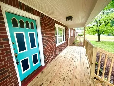 112 3rd Ne St NE, Conover, NC 28613 photo 7