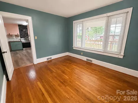 112 3rd Ne St NE, Conover, NC 28613 photo 11