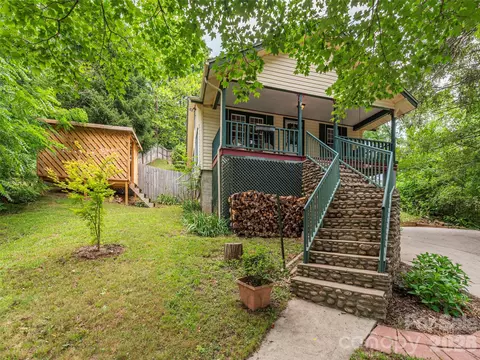 Exterior - 5249 Old Clyde Rd, Clyde, NC 28721 photo 2 of 15