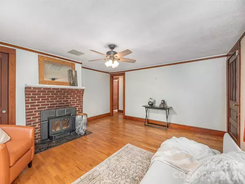 Living - 5249 Old Clyde Rd, Clyde, NC 28721 photo 4 of 4