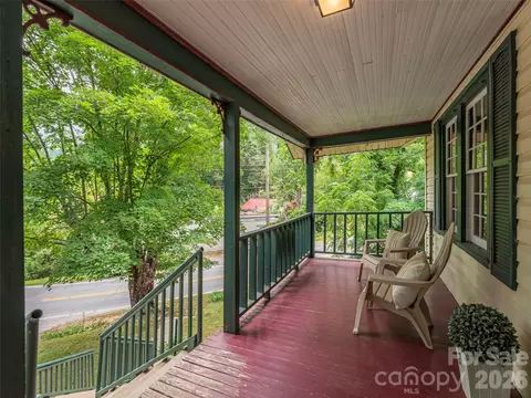 Exterior - 5249 Old Clyde Rd, Clyde, NC 28721 photo 3 of 15