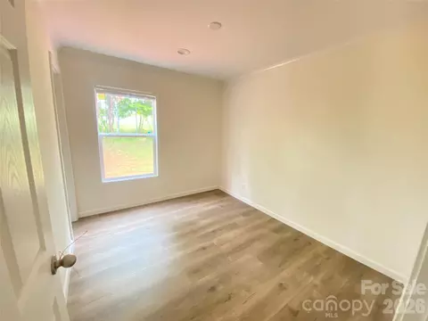 2949 Piney Rd, Morganton, NC 28655 photo 4