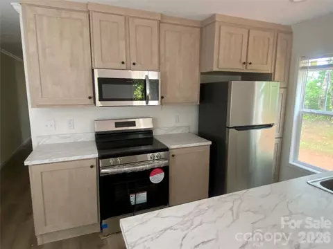 2949 Piney Rd, Morganton, NC 28655 photo 2