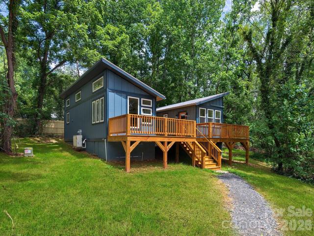 30 Pine Rd, Asheville, NC 28805