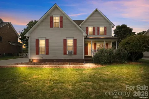122 Wood Duck Loop, Mooresville, NC 28117