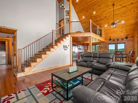Living - 312 Brighton Dr, Bostic, NC 28018 photo 3 of 4