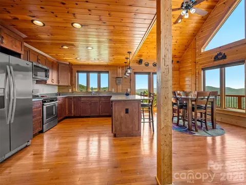 Kitchen - 312 Brighton Dr, Bostic, NC 28018 photo 1 of 3