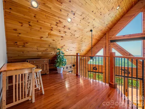 Entry Way - 312 Brighton Dr, Bostic, NC 28018 photo 2 of 2