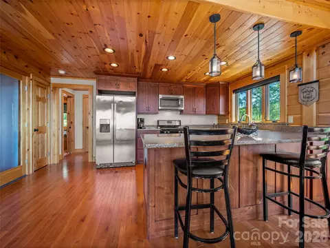 Kitchen - 312 Brighton Dr, Bostic, NC 28018 photo 2 of 3