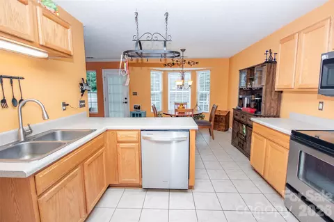 Kitchen - 588 Abbeydale Rd, Harmony, NC 28634 photo 1 of 3