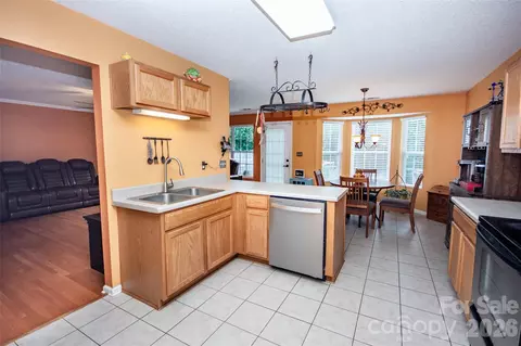 Kitchen - 588 Abbeydale Rd, Harmony, NC 28634 photo 2 of 3