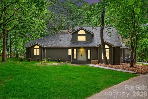 5042 Marci Ln, Belmont, NC 28012