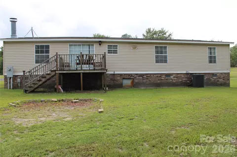 Exterior - 160 Tabernacle Church Rd, Mcbee, SC 29101 photo 3 of 3