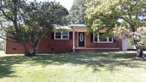 2378 Old Field Rd, Gastonia, NC 28056