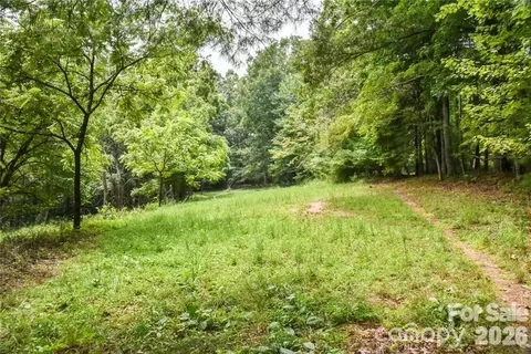 19 Laurel Loop Rd, Fairview, NC 28730 photo 4