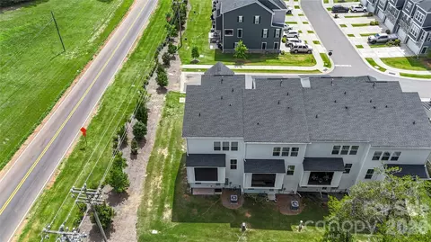 Exterior - 963 Portrush Ln, Tega Cay, SC 29708 photo 8 of 8