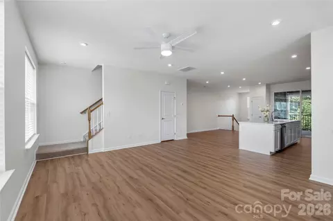 Living - 963 Portrush Ln, Tega Cay, SC 29708 photo 6 of 6