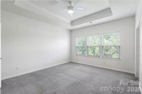 Bedroom - 963 Portrush Ln, Tega Cay, SC 29708 photo 5 of 9