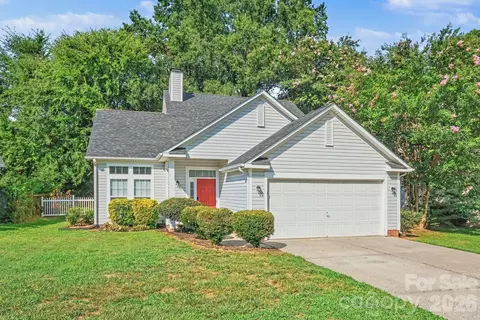 9532 Nettle Dr, Charlotte, NC 28216