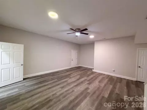 930 Marshall Dr, Concord, NC 28027 photo 18