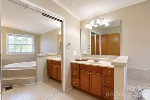 Bath - 201 E 27th St, Kannapolis, NC 28083 photo 1 of 4