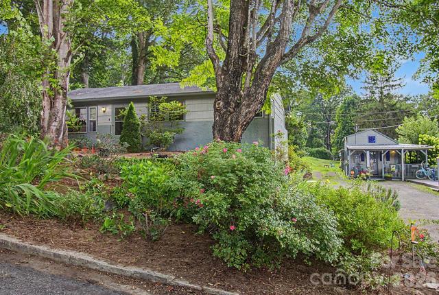 25 Wentworth Ave, Asheville, NC 28803