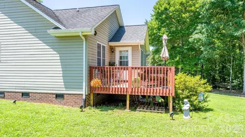 Exterior - 6479 Ameba Ln, Denver, NC 28037 photo 3 of 7