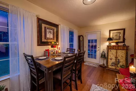 Dining - 6479 Ameba Ln, Denver, NC 28037 photo 5 of 5