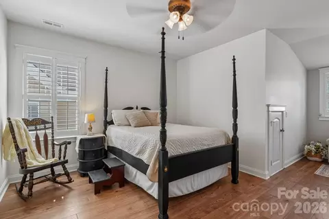 Bedroom - 16447 Leavitt Ln, Davidson, NC 28036 photo 4 of 4