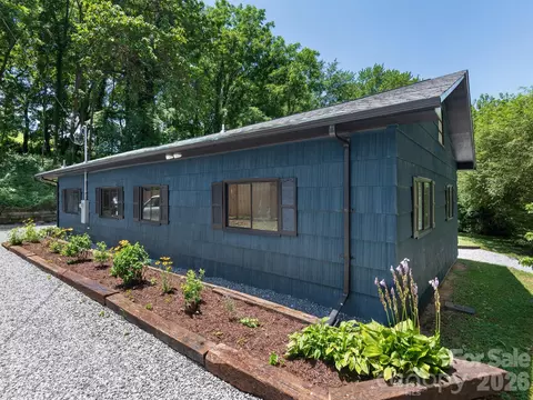 Other - 78 Travis St, Clyde, NC 28721 photo 3 of 7