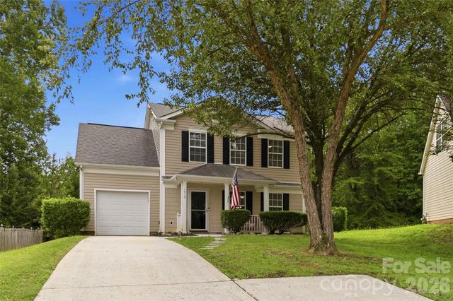 1610 Elk Creek Ct, Charlotte, NC 28214