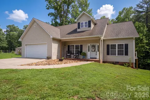 142 Azalea Dr, Connelly Springs, NC 28612