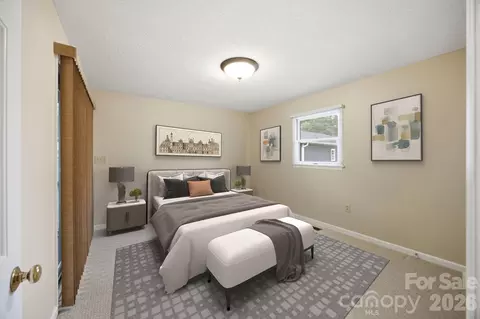 Bedroom - 20118 Rainbow Cir, Cornelius, NC 28031 photo 1 of 7