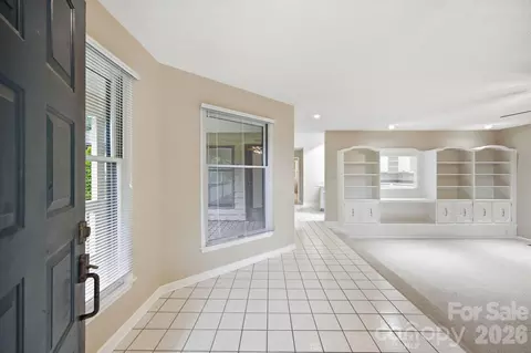 Living - 20118 Rainbow Cir, Cornelius, NC 28031 photo 1 of 6