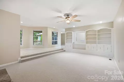 Living - 20118 Rainbow Cir, Cornelius, NC 28031 photo 5 of 6
